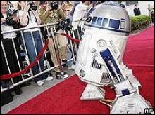  R2-D2      2005 